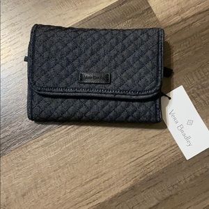 COPY - NWT Vera Bradley Iconic RFID Riley Compact Wallet